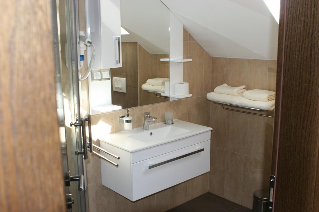 B&B Millenium House Plitvička Jezera Rom bilde